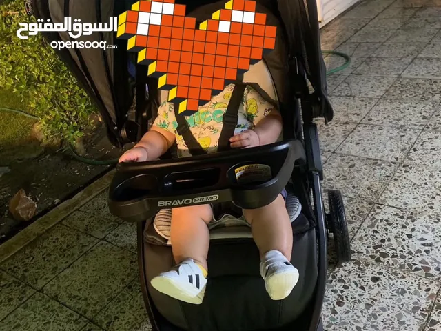 عرباي شيكو بحالة جيدة لون اسود