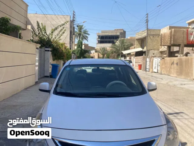 2020 نيسان صني Standard