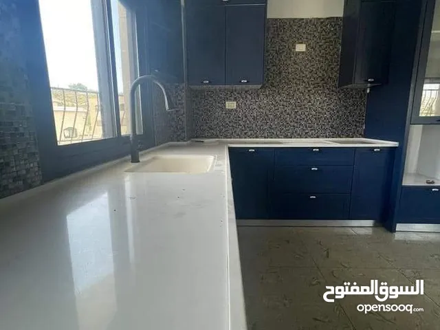 175 m2 3 Bedrooms Apartments for Sale in Ramallah and Al-Bireh Baten AlHawa
