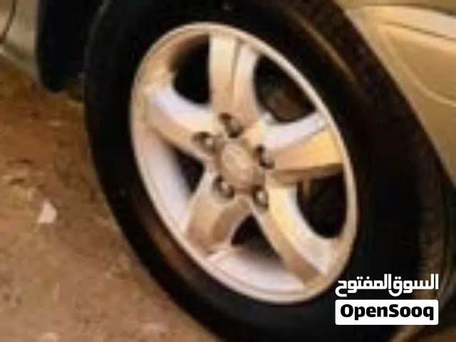 للبيع ديسكوا واطار هونداي رقم 15