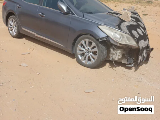 2012 هيونداي ازيرا GL
