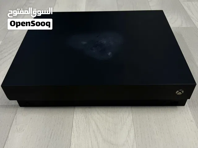 اكس بوكس ون اكس للبيع نضيف خالي من الخرابات والكسور فيه 4kوfull و120hzواحد تيرامع يد جديدهUSBالون از