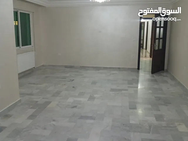 147 m2 3 Bedrooms Apartments for Rent in Amman Al Rabiah