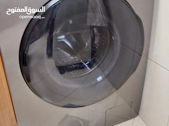 Digital Washing and dryer machine Samsung very good condition  غسالة ونشافة ديجيتال نظيفة