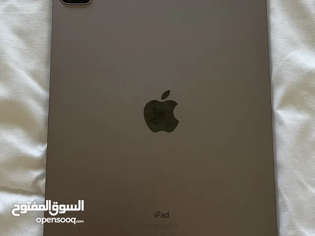 Apple iPad pro 2 256 GB in Al Dakhiliya