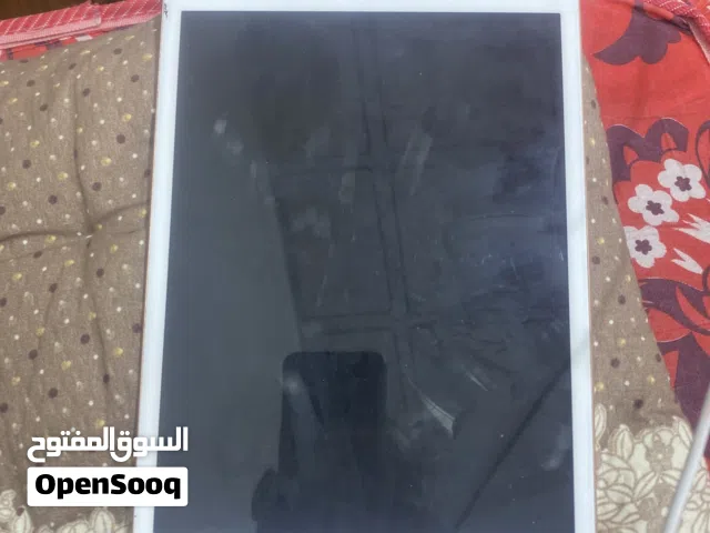 Apple iPad 8 32 GB in Basra