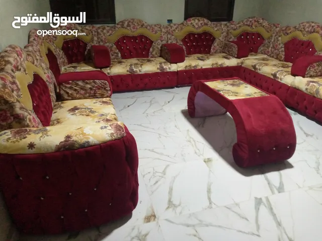 جلسه خليجية تفصيل 18 مقعد وكاله خشب سويد ثقيل جدا