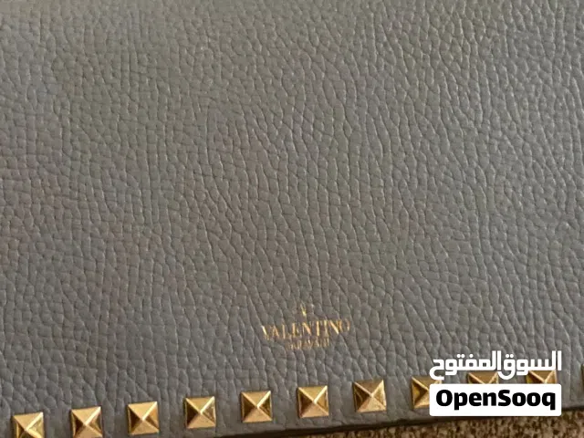 حقيبه بلنسياغا حجم عادي وكلاتش فلانتينو