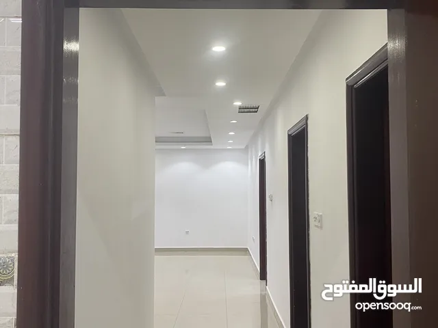 130 m2 2 Bedrooms Apartments for Rent in Farwaniya Abdullah Al-Mubarak