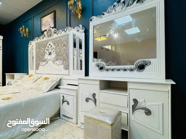 غرفة اخشاب
