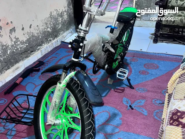 عجلة جديدة لم تستخدم لطفل 12 سنه واكتر