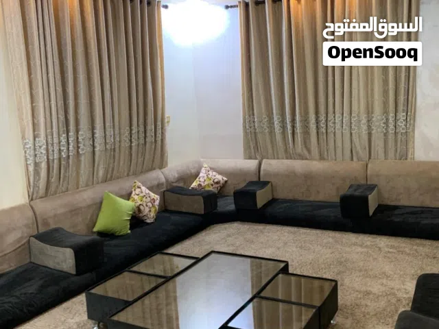 جلسة ارضية للبيع