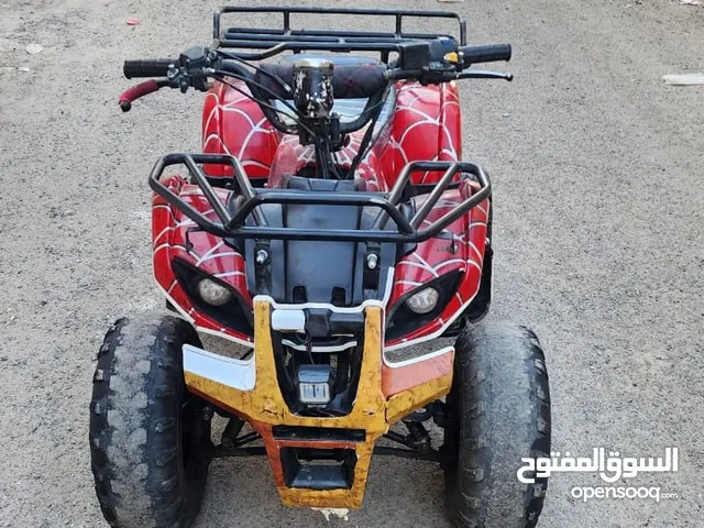 دراجة اربعة كفرات تعشيقة امام وخلف