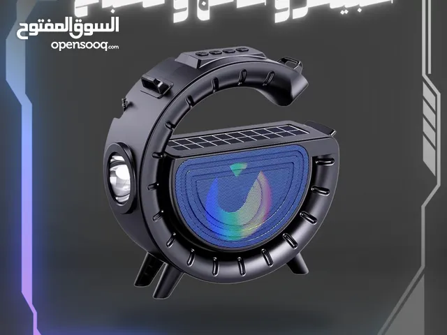 سبيكر و شاحن لاسلكي و مصباح