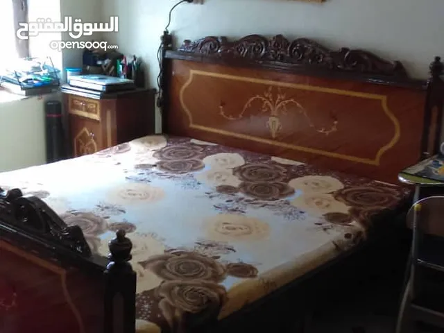 غرفه نوم مستخدم نضيف