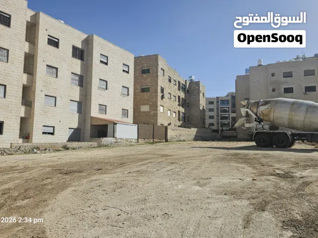 قطعتا  ارض سكنيه  مساحة كل واحده 521 متر 2  مربع والاخرى  523   متر 2