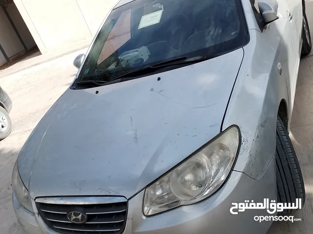 Used Hyundai Avante in Tripoli