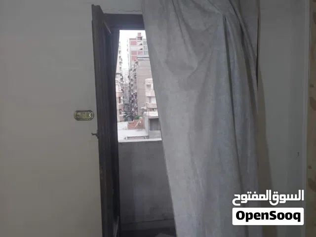 شقه للبيع فمكان حي جداً