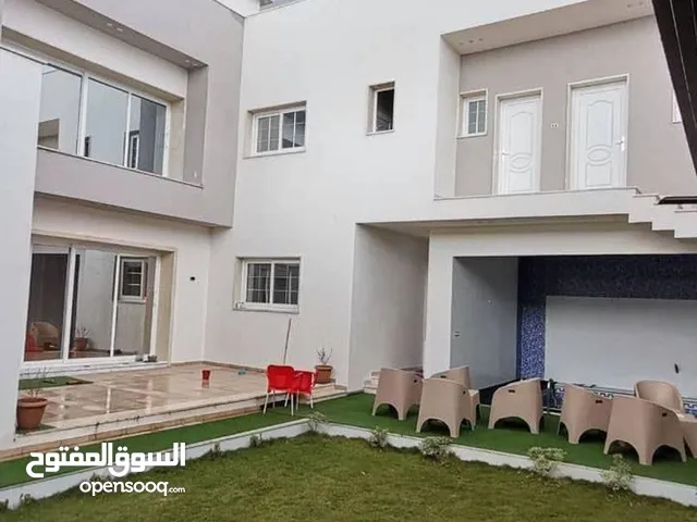 580 m2 More than 6 bedrooms Villa for Sale in Tripoli Al-Sidra