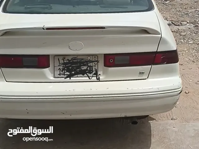 قطع غيار تويوتا كامري للبيع