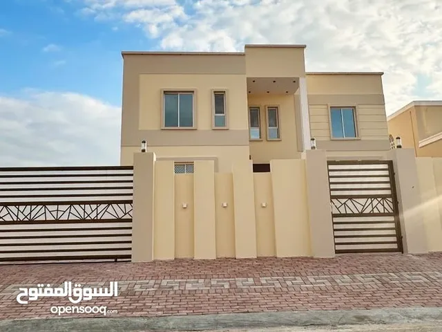 410 m2 4 Bedrooms Townhouse for Sale in Dhofar Salala