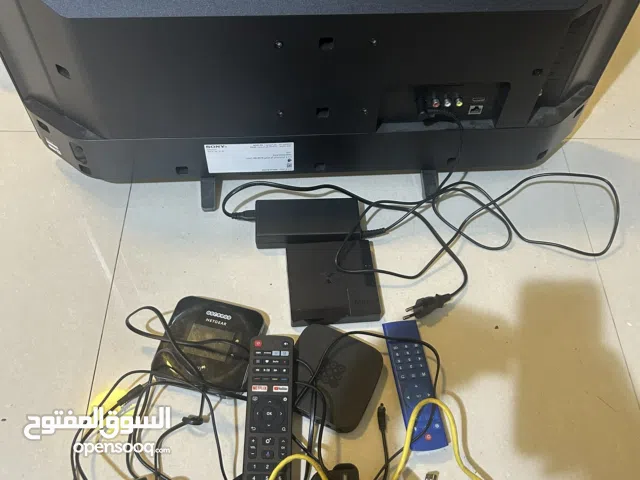 Sony Smart 32 inch TV in Doha