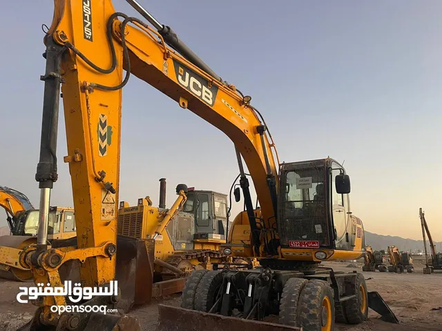 2012 Tracked Excavator Construction Equipments in Muscat