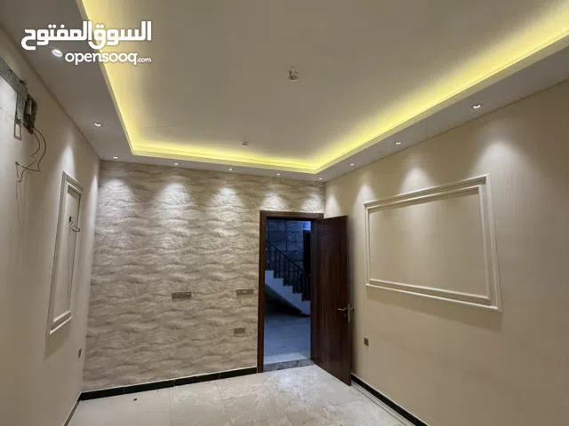 دار للبيع 100متر طابقين ونص  الدورة