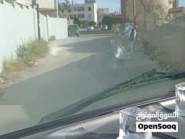 ألارض مطله على أجمل مناطق عمان الغربية