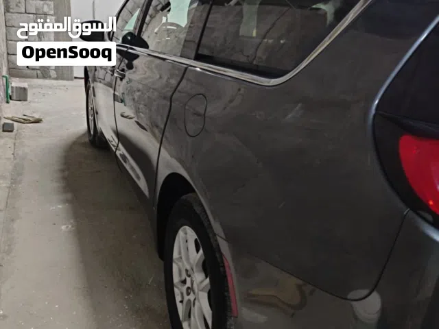 Used Chrysler Pacifica in Basra