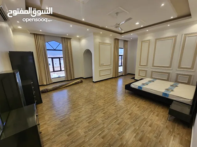 600 m2 More than 6 bedrooms Villa for Sale in Dhofar Salala