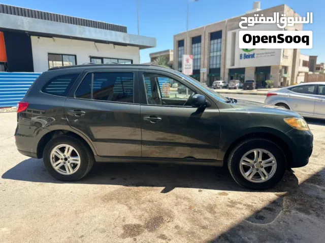 Used Hyundai Santa Fe in Benghazi