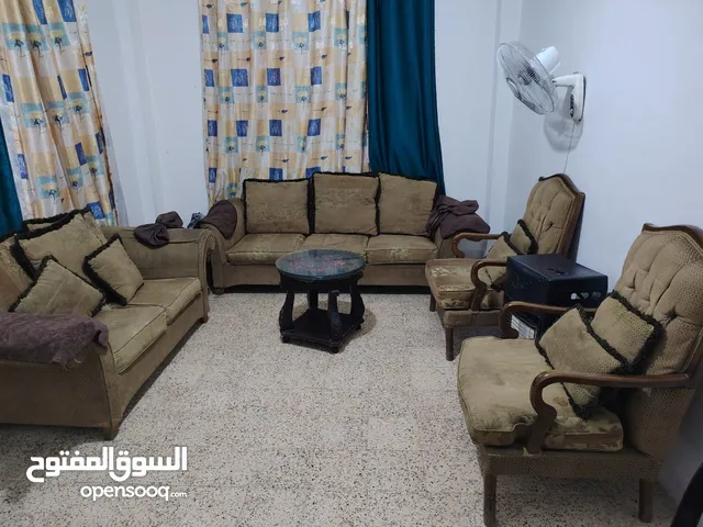 أثاث برادي مستعمل
