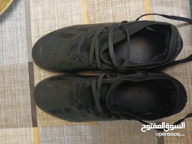 39.5 Sport Shoes in Amman