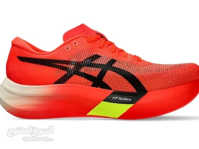 43 Sport Shoes in Dubai