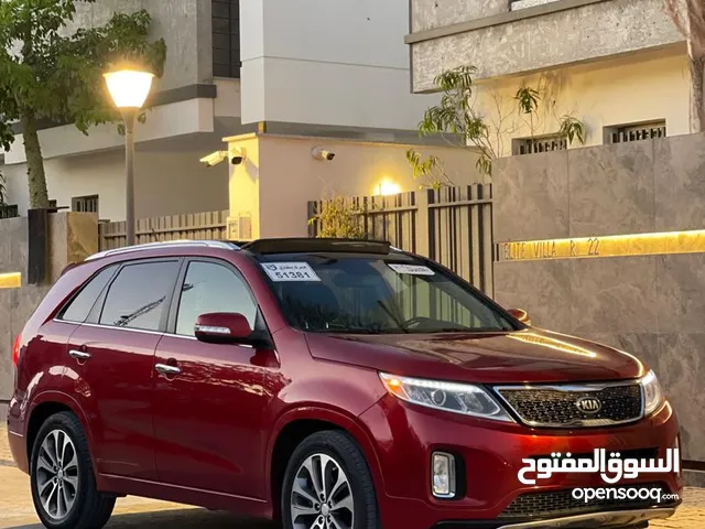 Used Kia Sorento in Tripoli