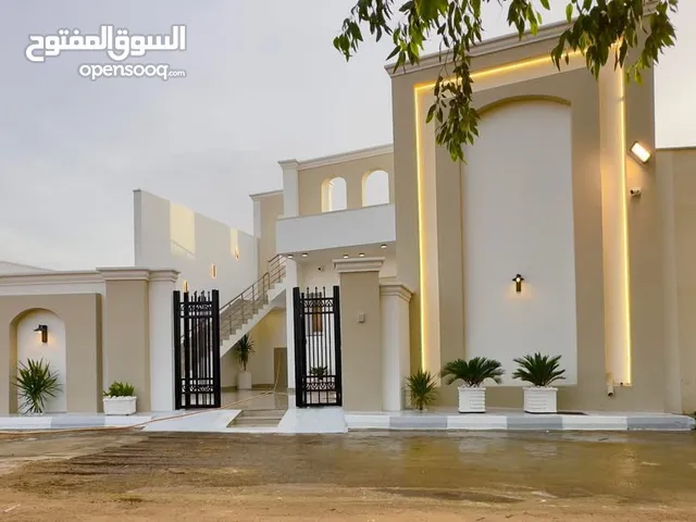 200 m2 4 Bedrooms Villa for Sale in Tripoli Ain Zara