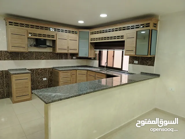 شقه فارغه للايجار الجبيهه ام زرتينه