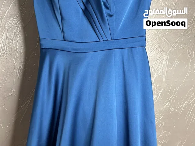 فستان سهرة بسعر مناسب