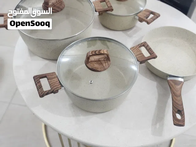 طقم 5 قطع  شبه جديده