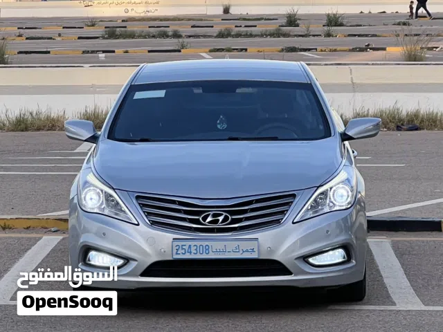 ازيرا اباتشي 2012 .محرك العادي .جمرك كيف واصلة .ولا عيب