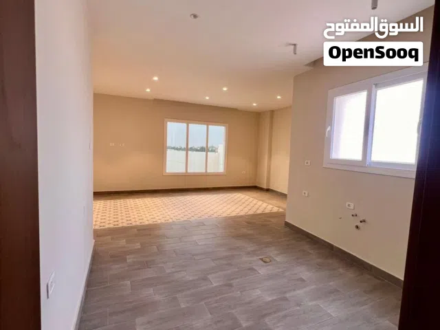 فيلا للايجار بالاتات