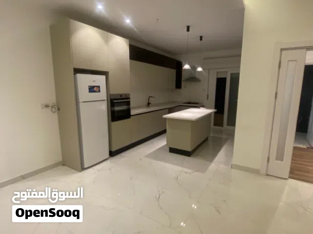 190 m2 3 Bedrooms Apartments for Rent in Tripoli Al-Serraj