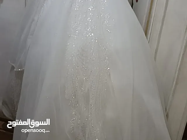 بدلة عروس بيضه حديثه