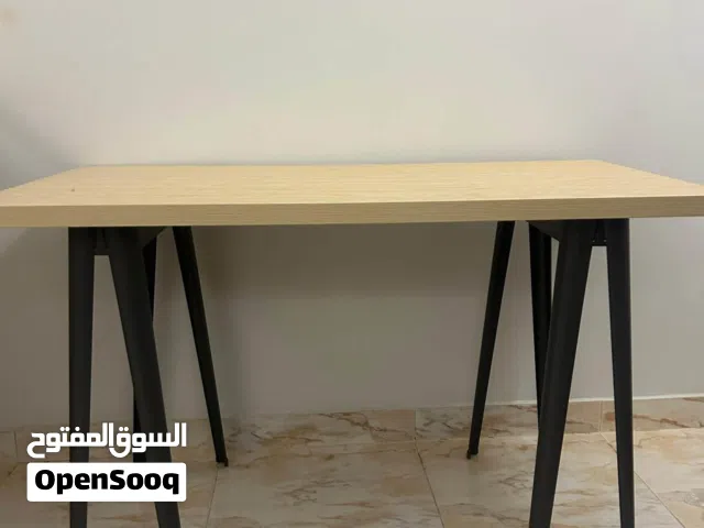 Desk for studying and work  مكتب للدراسة والعمل