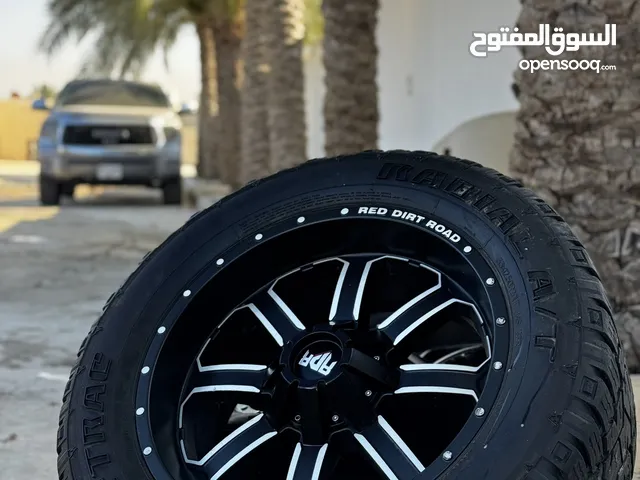 ديسكوو Red dirt road