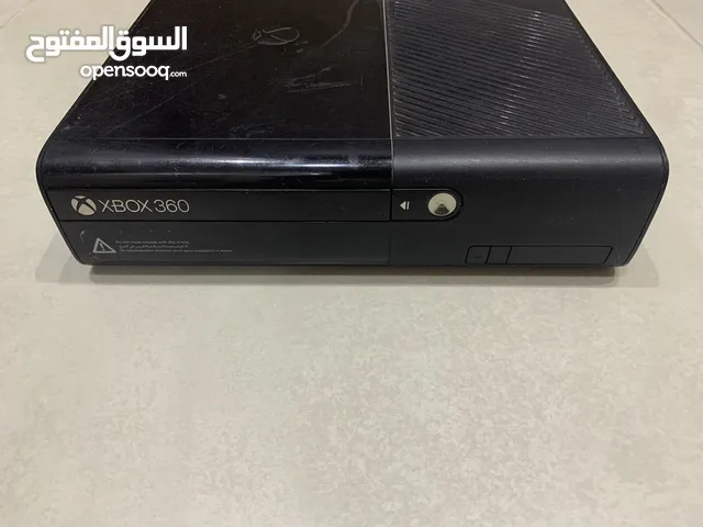 اكس بوكس 360 للبيع مع جميع ملاحقاته