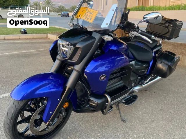 2014 هوندا Gold Wing Valkyrie
