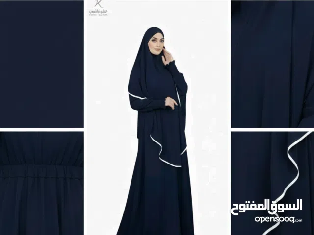 تخفيضات علي الملابس