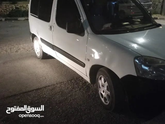 ستروين بارلنجو للبيع